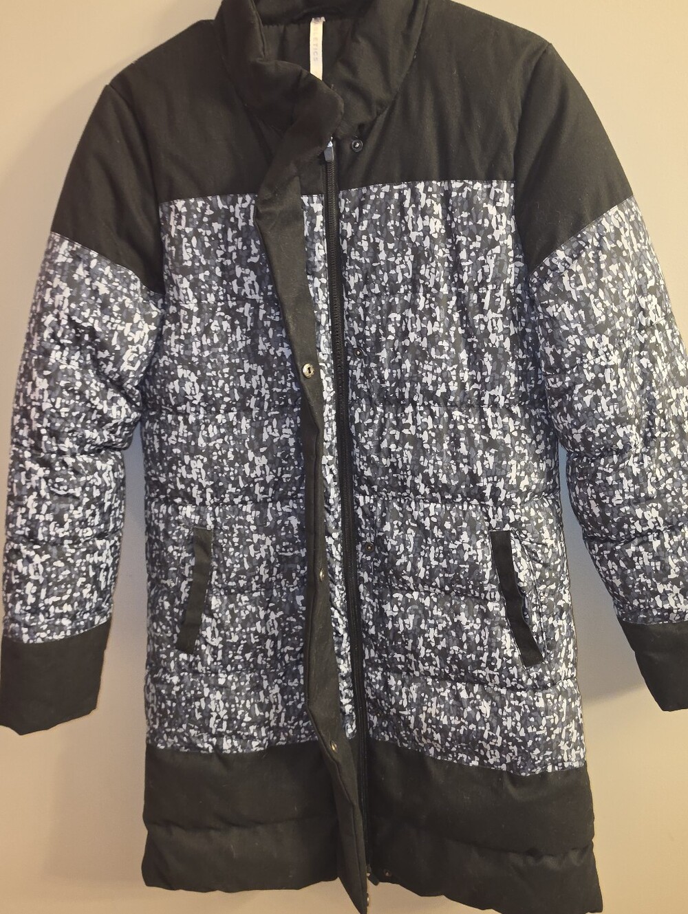 Fabletics Winter Jacket - Picture 5 of 7